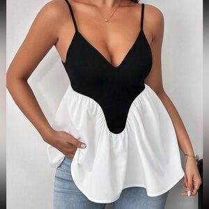 NEW Women’s White & Black Contrast Color Deep V-Neck Strapped Top XL